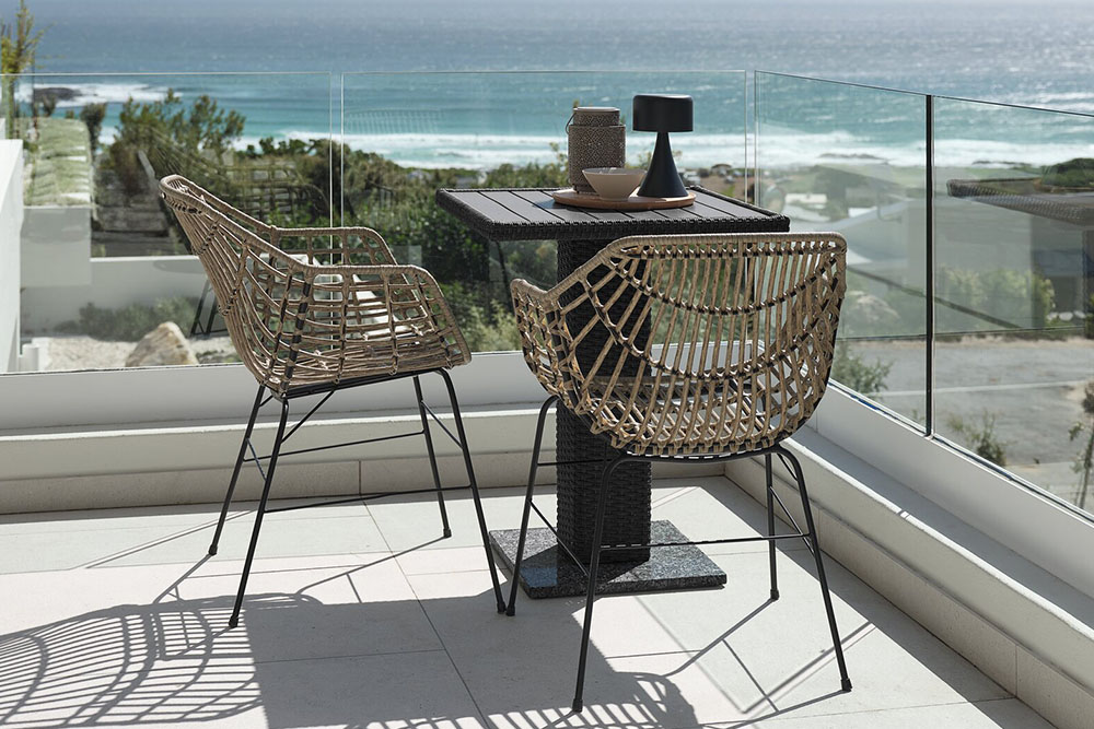 20-50% korting op geselecteerde tuintafels en stoelen