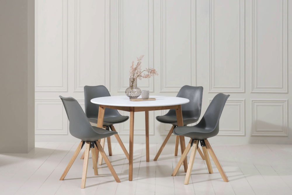 20-50% korting op alle eetkamerstoelen en -tafels
