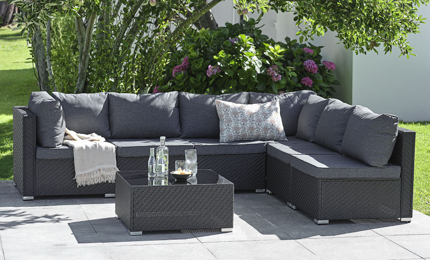 Mobilier de jardin haut de gamme sur un patio