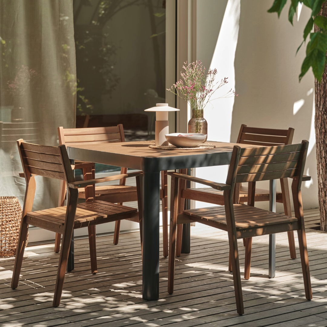 table de jardin SIRDAL en chaises de jardin 