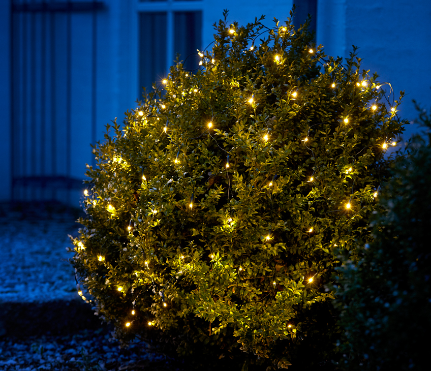 Christmas lighting tips and safety advice with JYSK